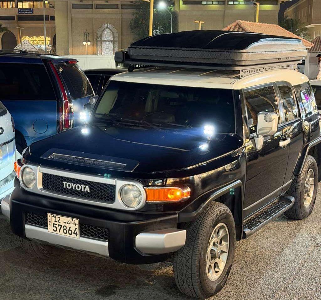2013 تويوتا FJ
