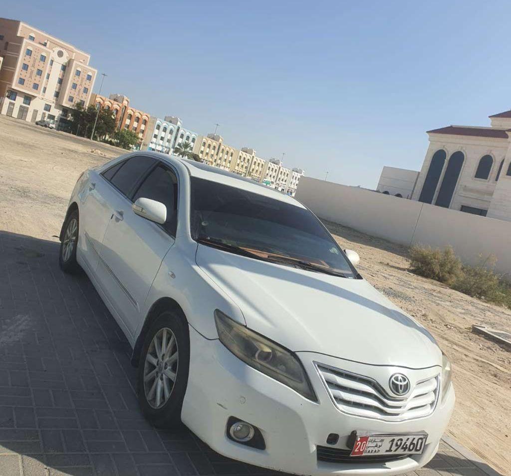 2010 تويوتا كامري