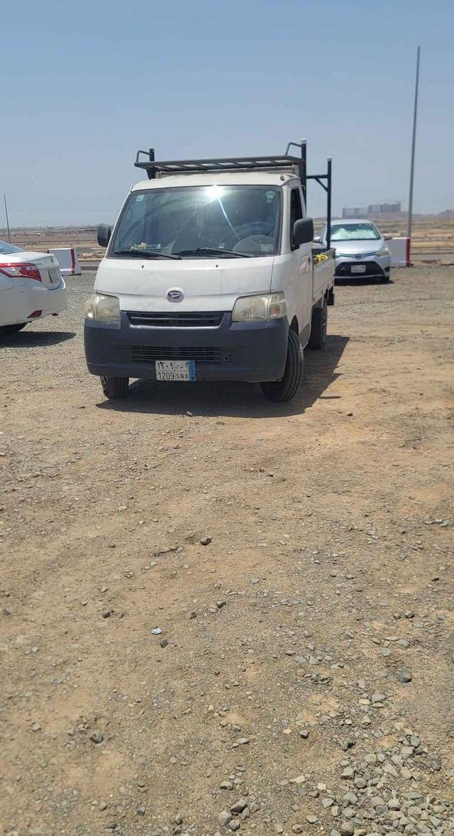 دباب توصيل الحمدانيه