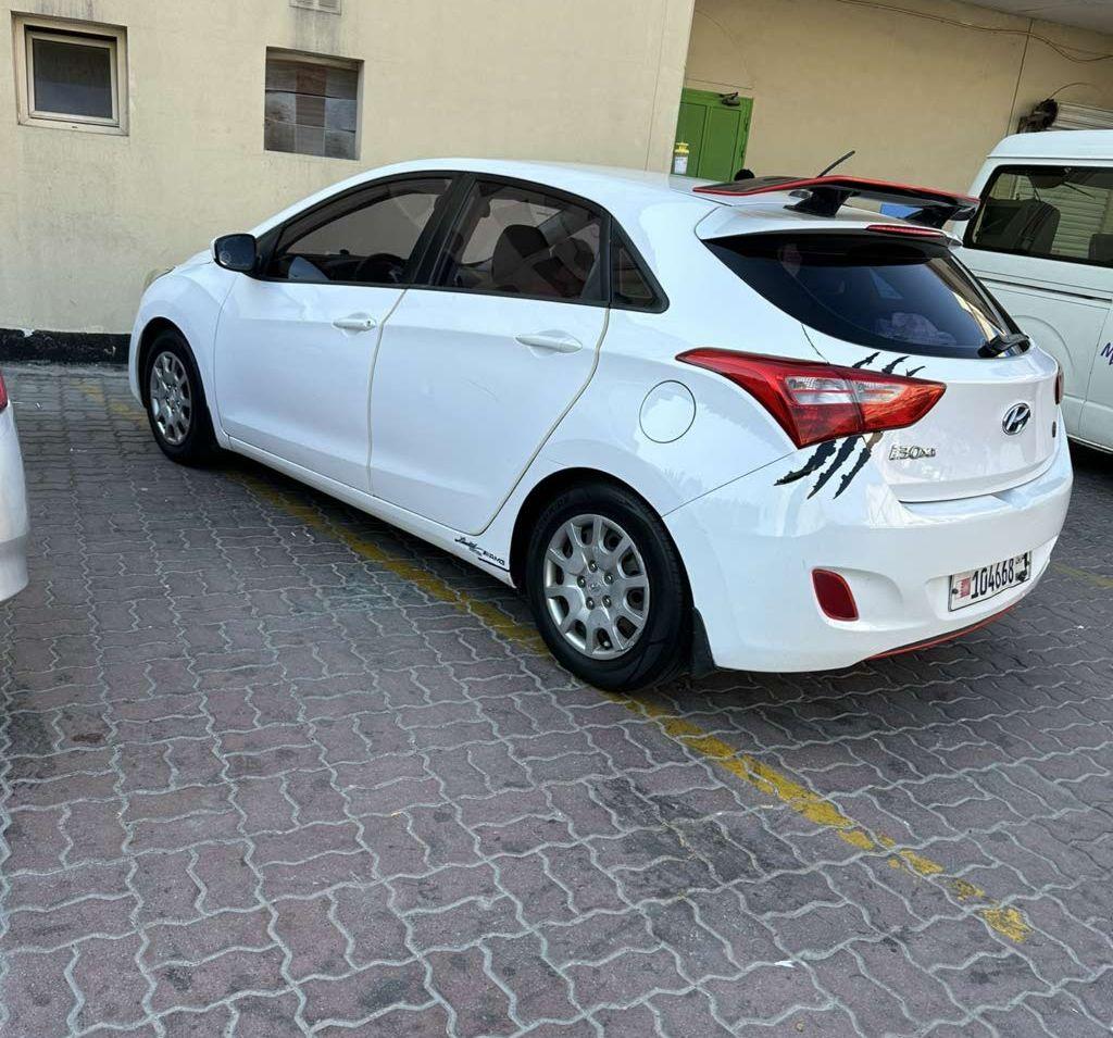 2016 نيسان صني