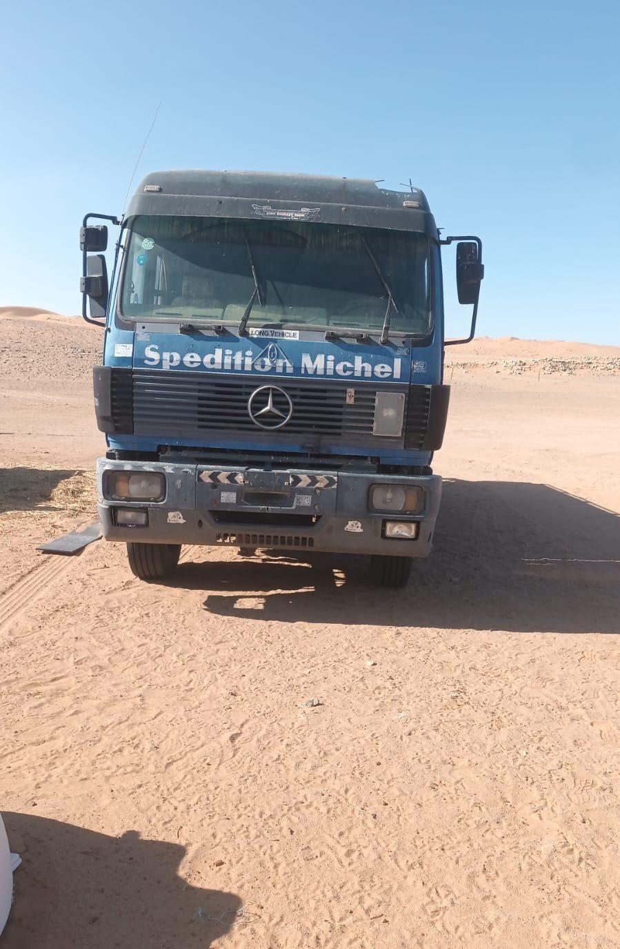 وايت مرسيدس للبيع