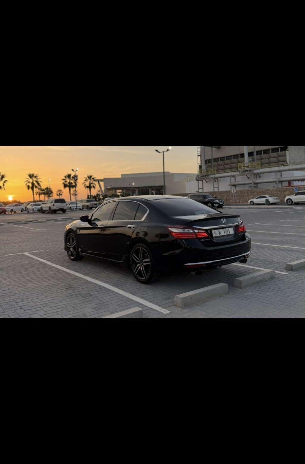 2016 هوندا اكورد