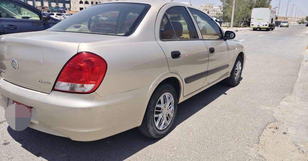 2012 نيسان صني