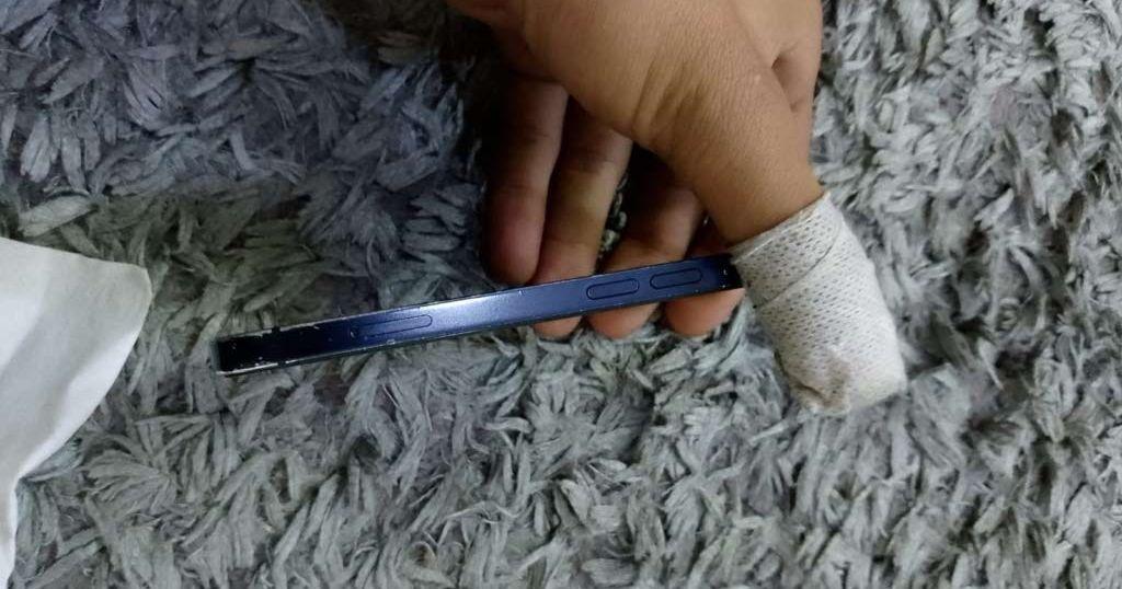 جهاز ايفون 12