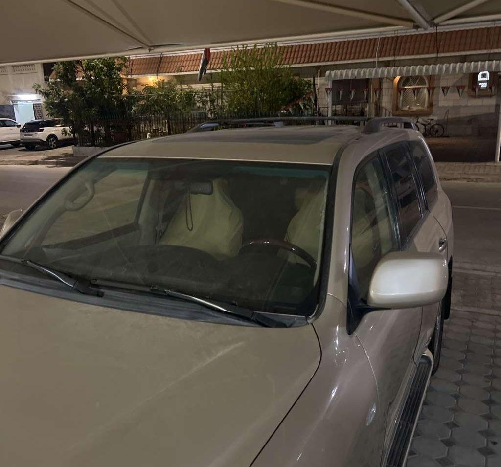 2011 لكزس LX