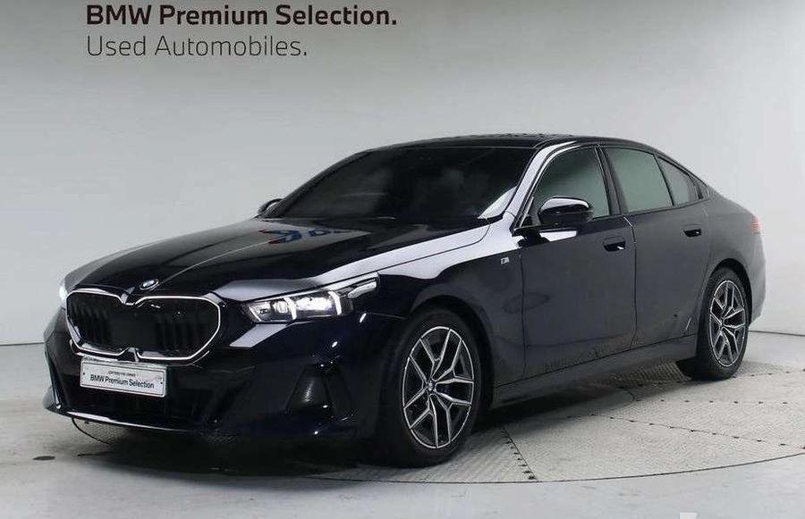 2025 bmw 5