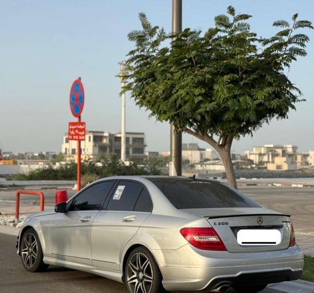 مرسيدس C 200