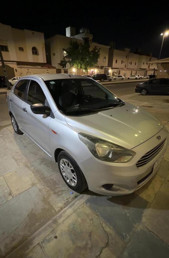 بكرة مفرودة للبيع