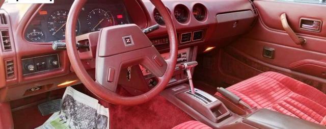 1983 نيسان داتسون