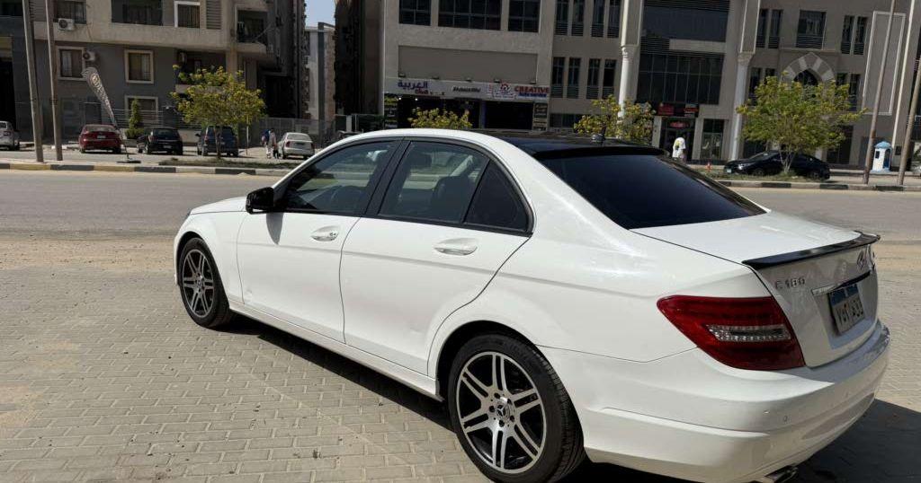 مرسيدس C 180