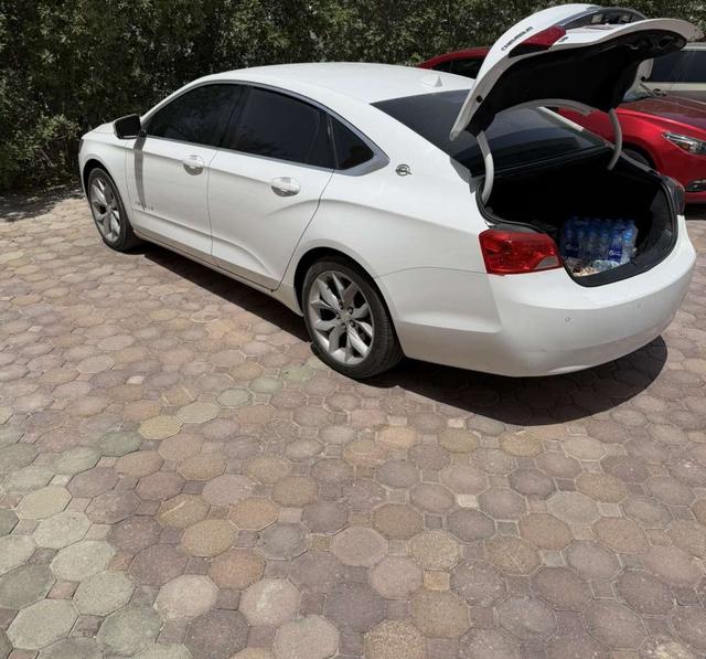 محل عطور وهدايا