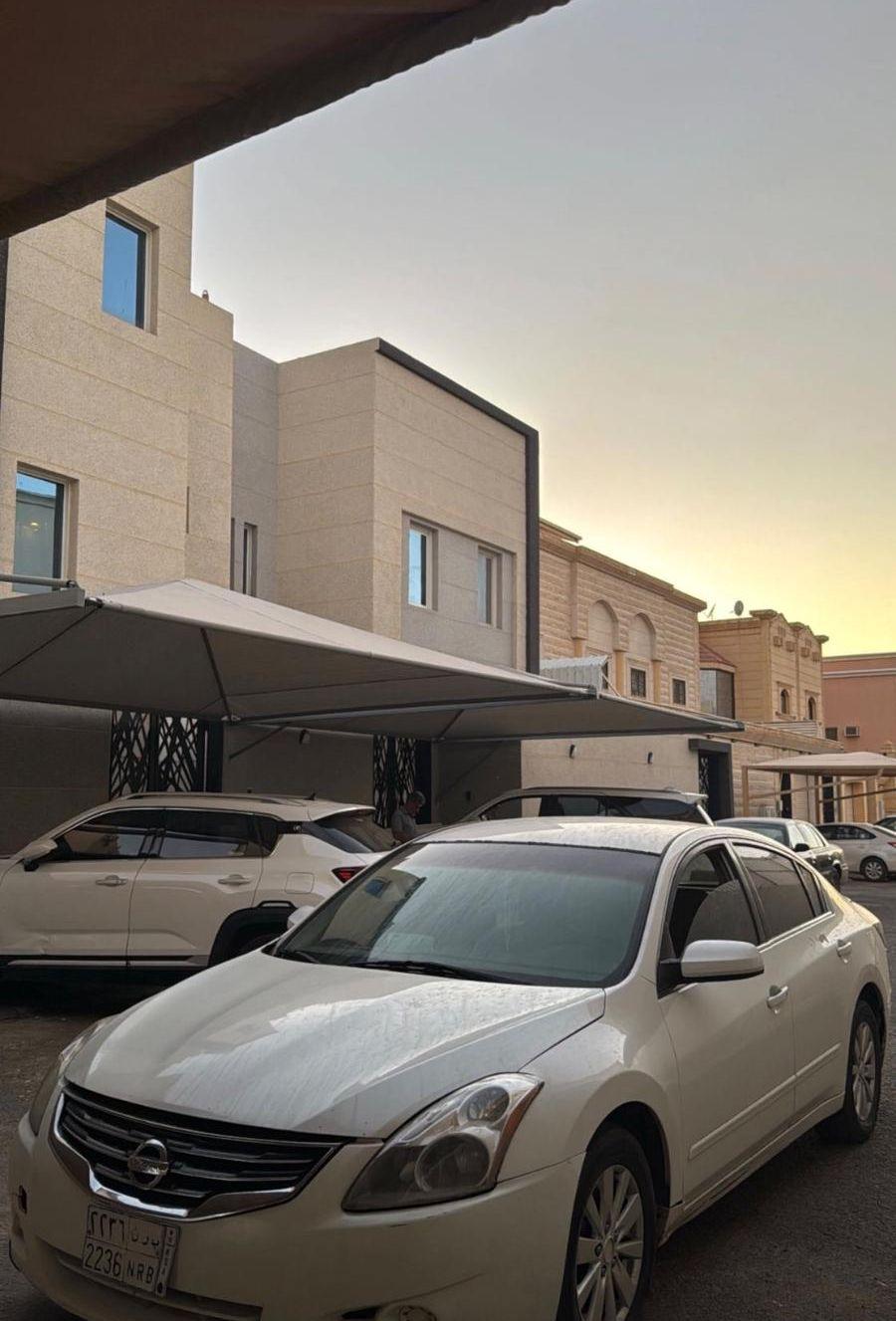 للبيع نيسان تيما