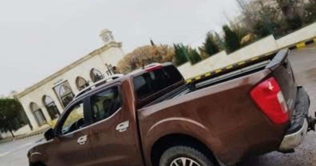 نيسان نافارا DX