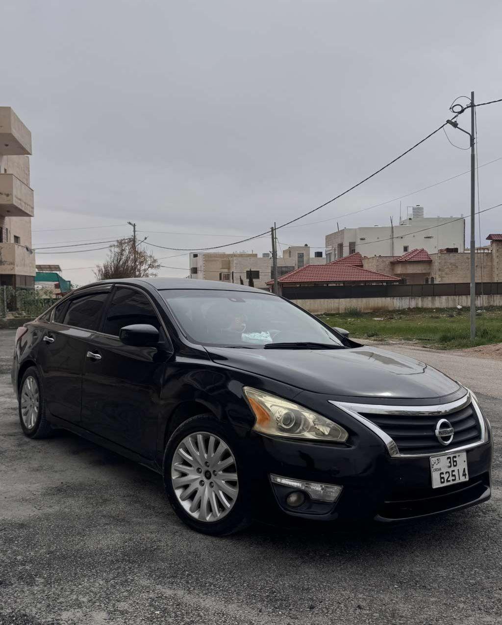 نيسان التيما SV