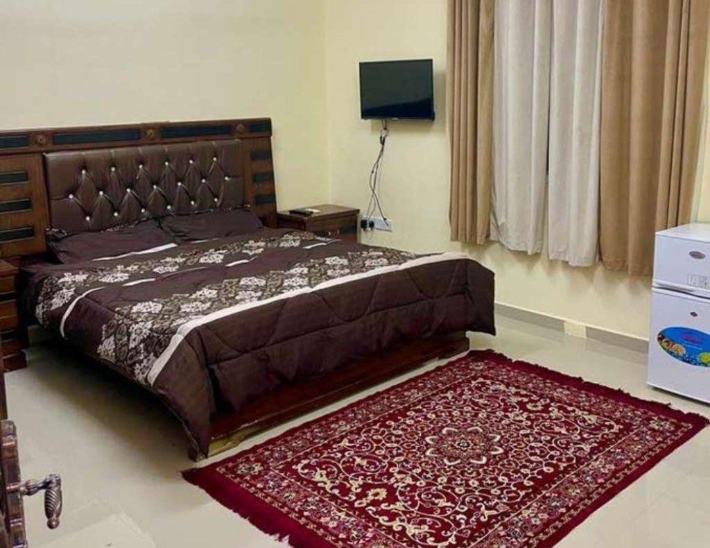 Daily room rent.