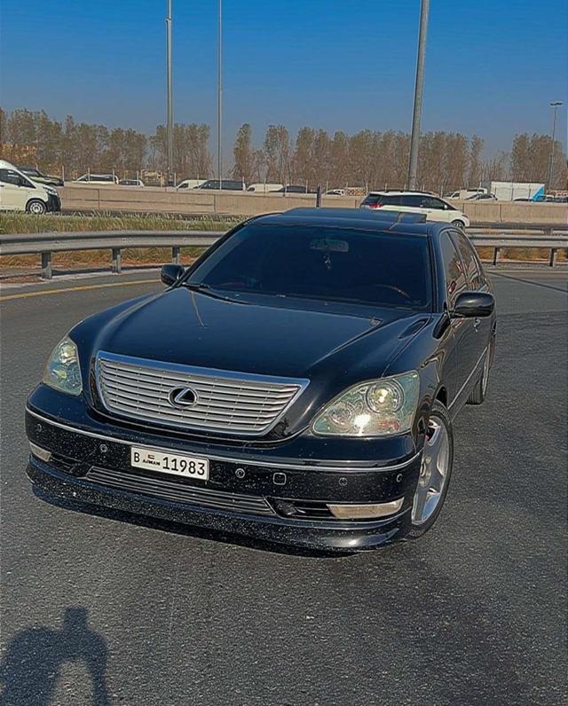 للبيع لكزس LS