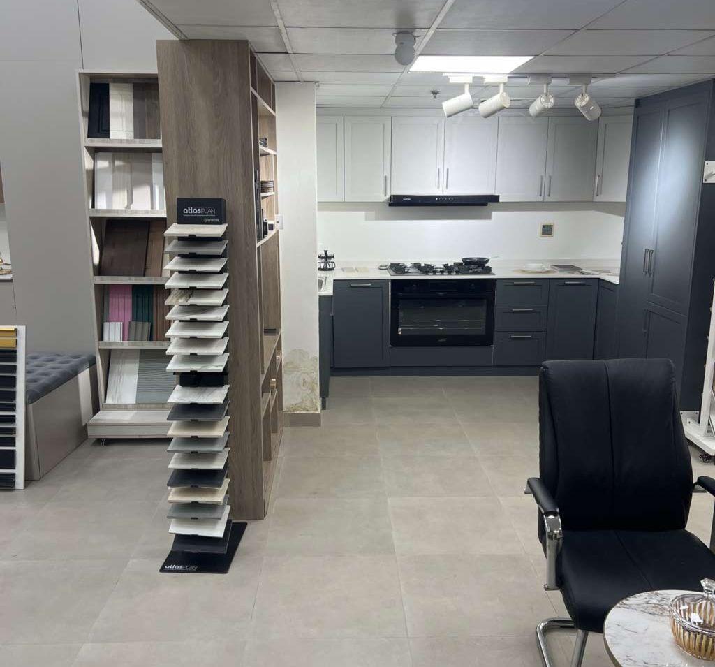 Kitchen and wardrobe