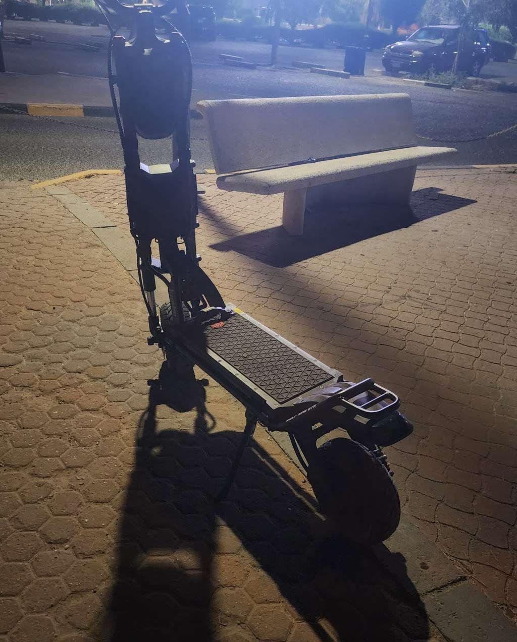للبيع سكوتر كهربائي
