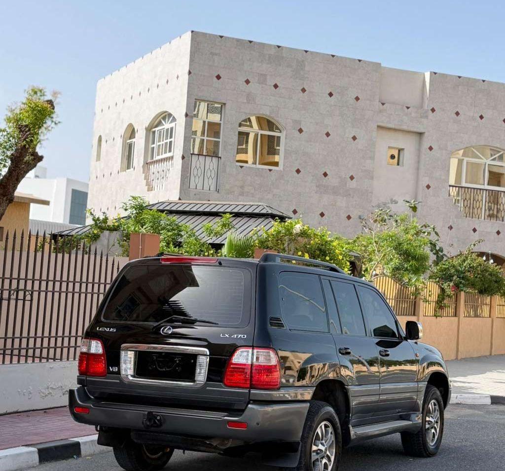 2003 لكزس LX