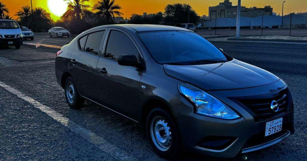 2020 نيسان صني