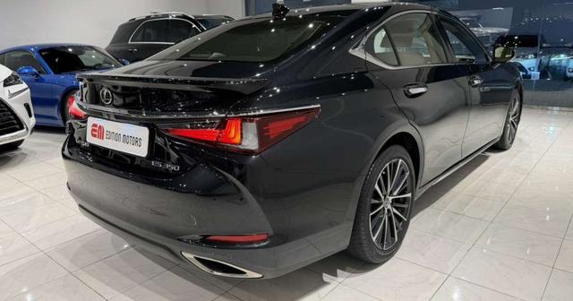 لكزس ES 350