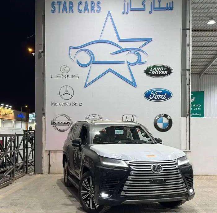لكزس 600 lx