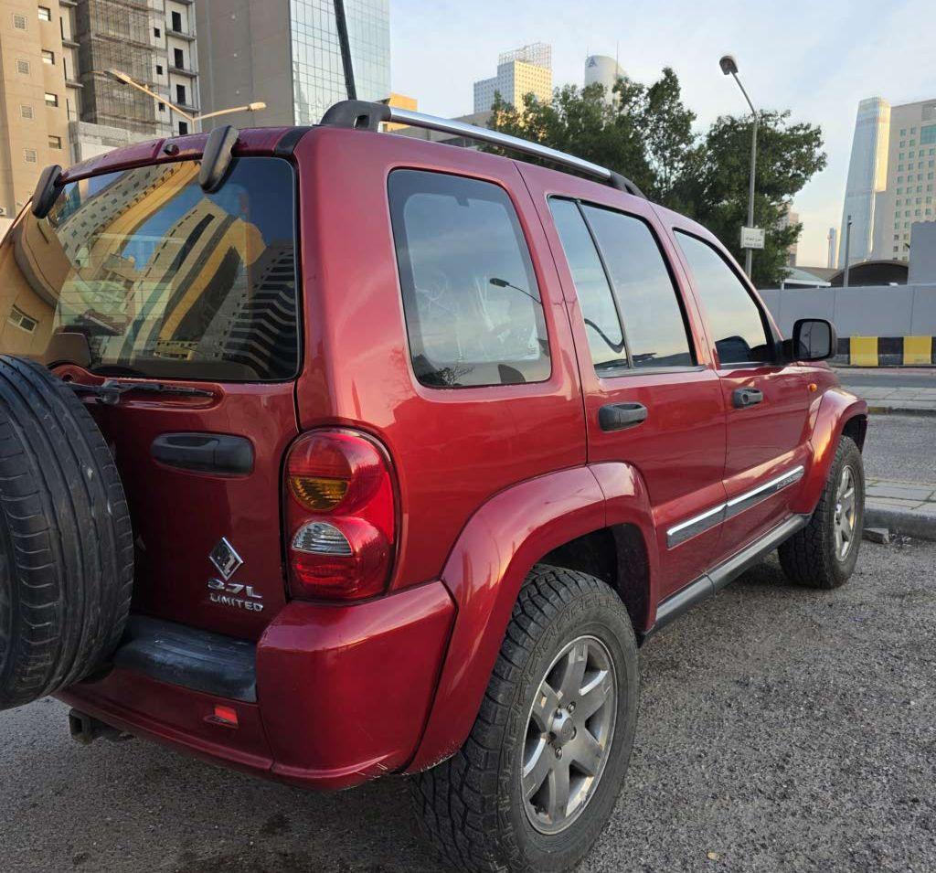2006 جيب ليبرتى