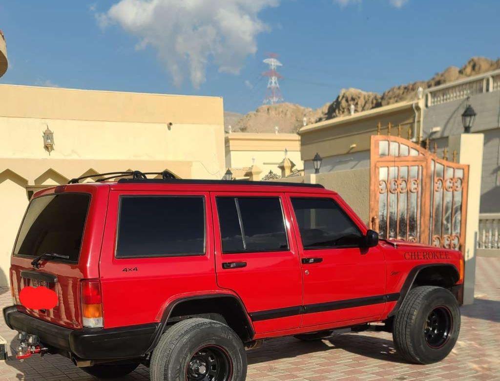 1998 جيب شيروكى
