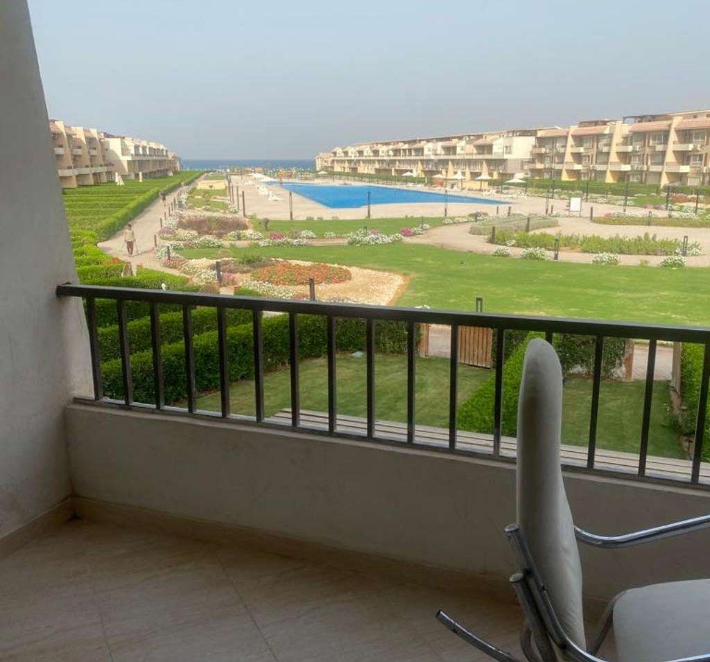 شاليه للايجار يطل