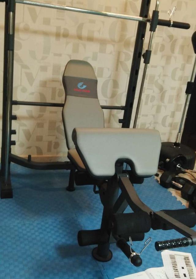 بنش مع حماله