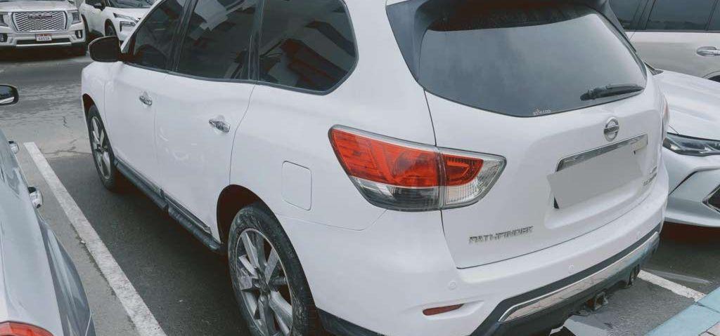 2013 نيسان باثفايندر