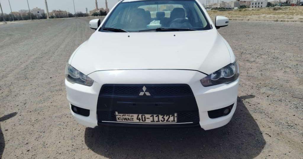 2016 ميتسوبيشي لانسر