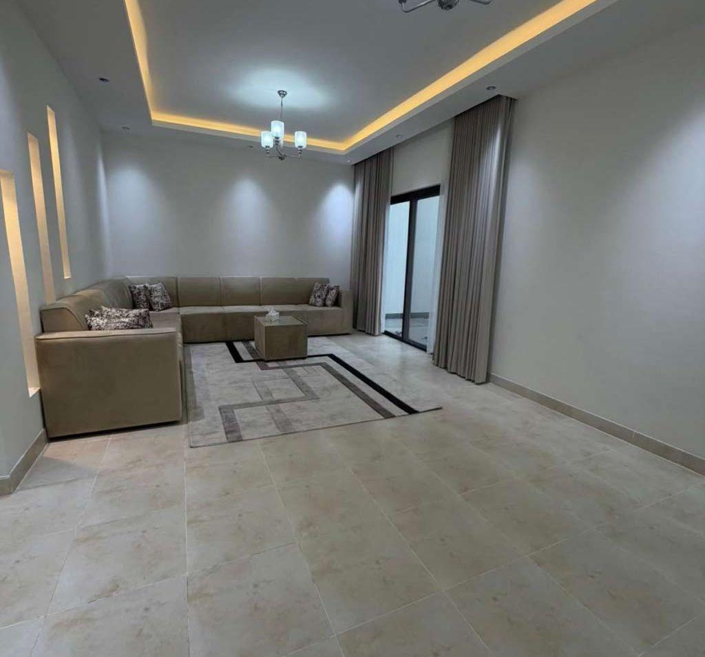 يمنع الوسطاء /