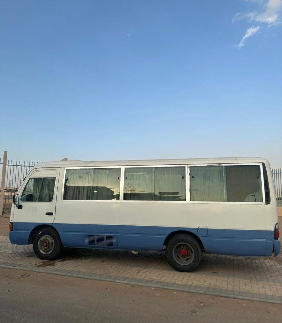 باص كوستر 30