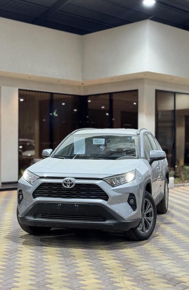 راف فور XLE