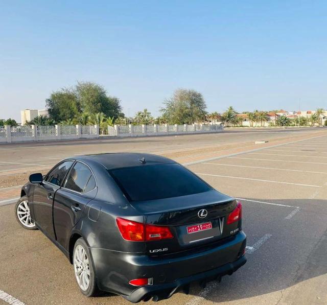 لكزس IS 250