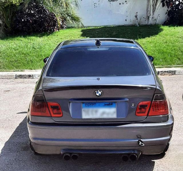2000 بي ام
