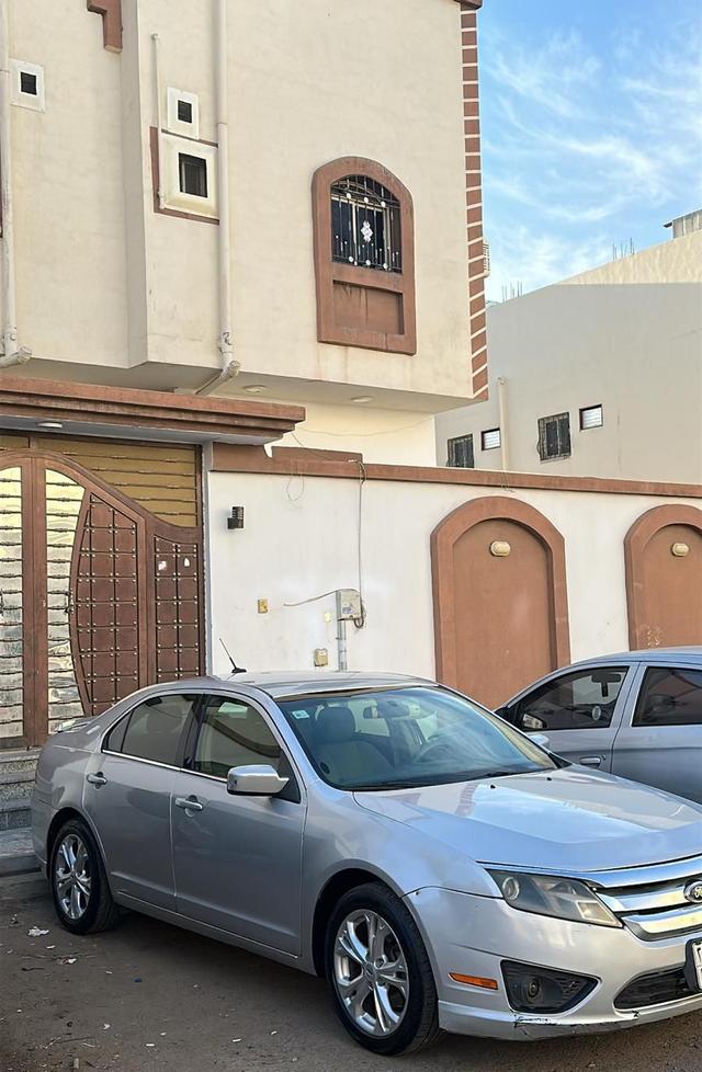 فورد فيوجن 2012