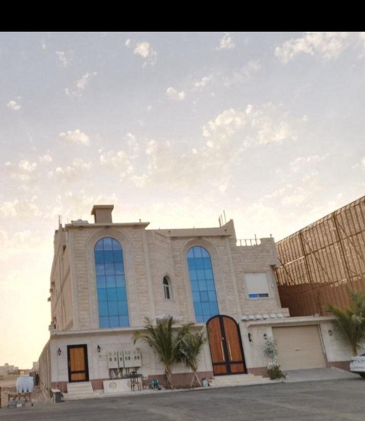 دور ملحق مع