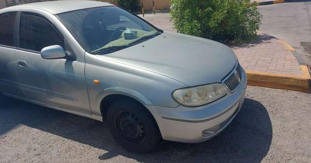 2004 نيسان صني