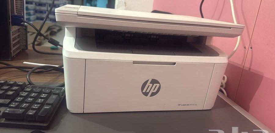 كمبيوتر مكتبي DELL