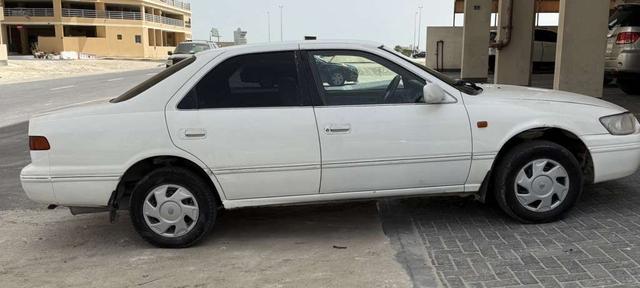 2000 تويوتا كامري