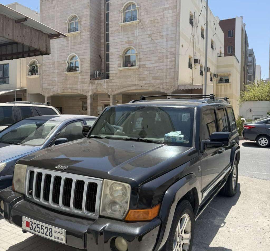 2009 جيب كوماندر