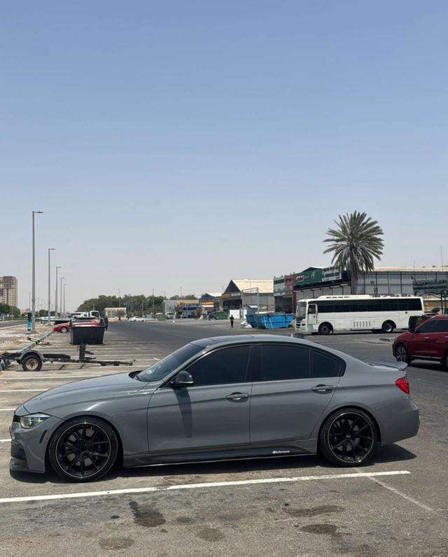 بي إم دبليو