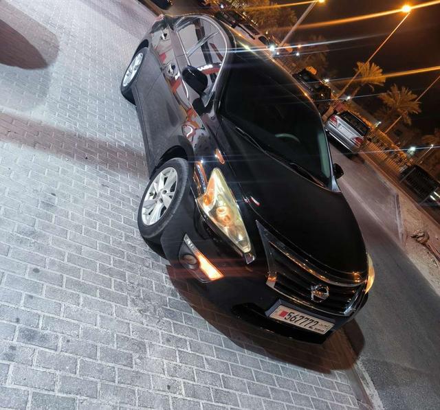 2016 نيسان التيما
