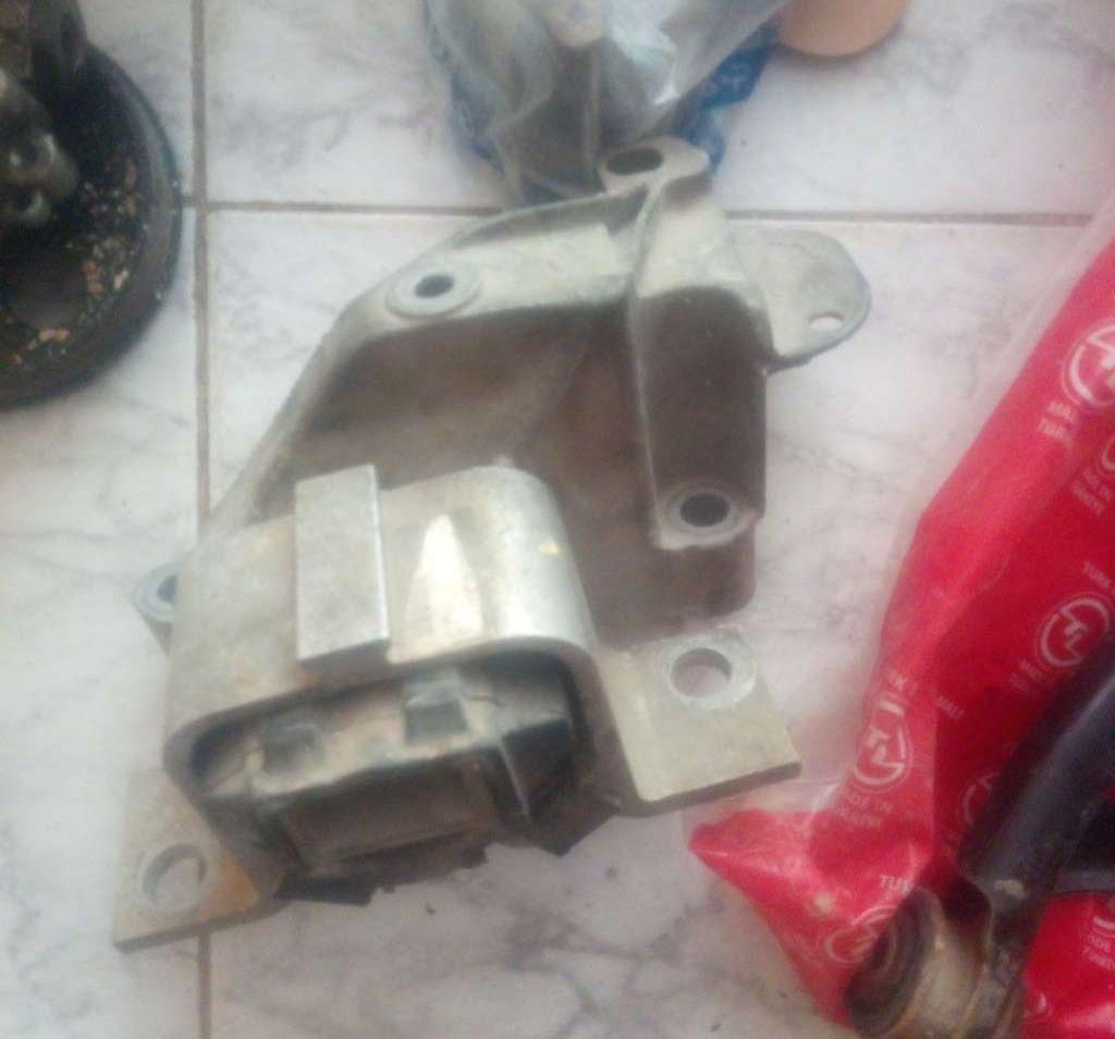 قطع غيار عفشه