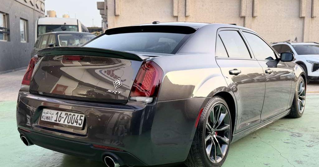 2019 كرايسلر اخرى