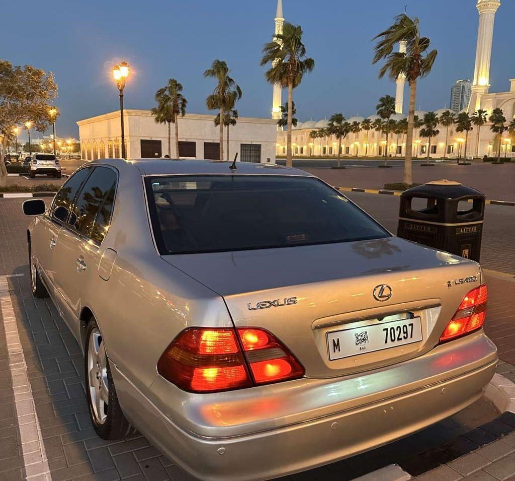 2003 لكزس LS