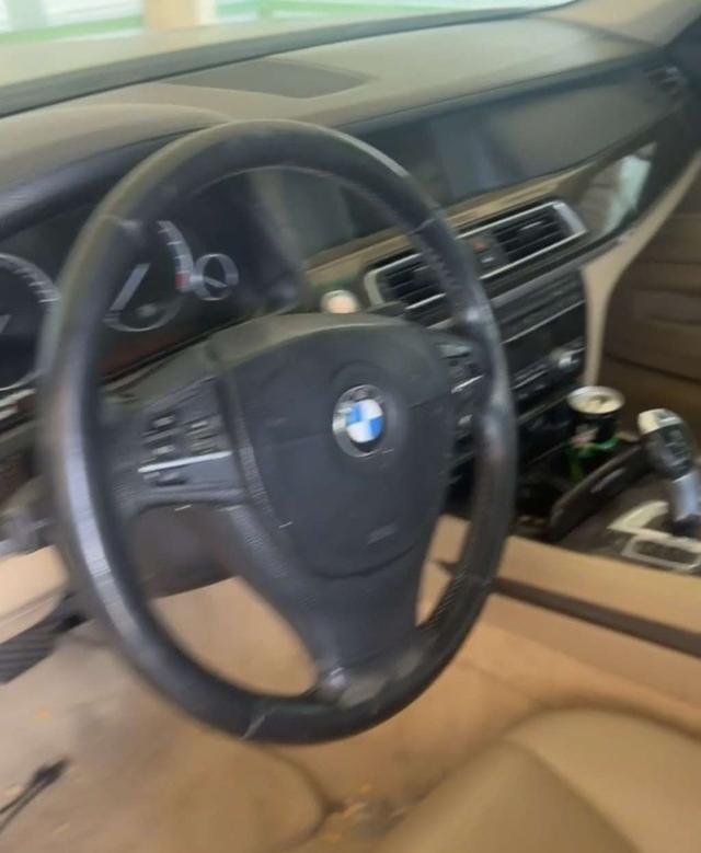 2010 بي ام
