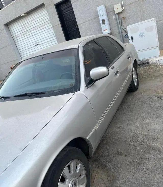 فورد 2003 نظيف